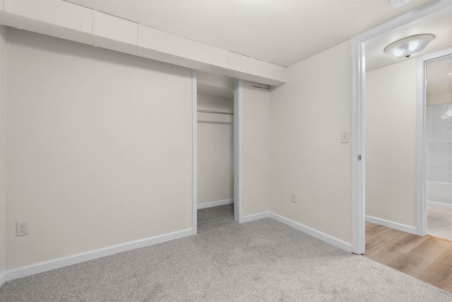 807 8th ST NW, Minot, ND 58703