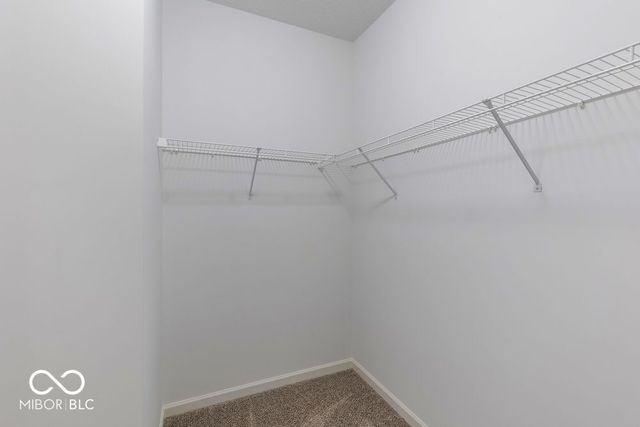 240 Hunters Ridge Drive, Danville, IN 46122