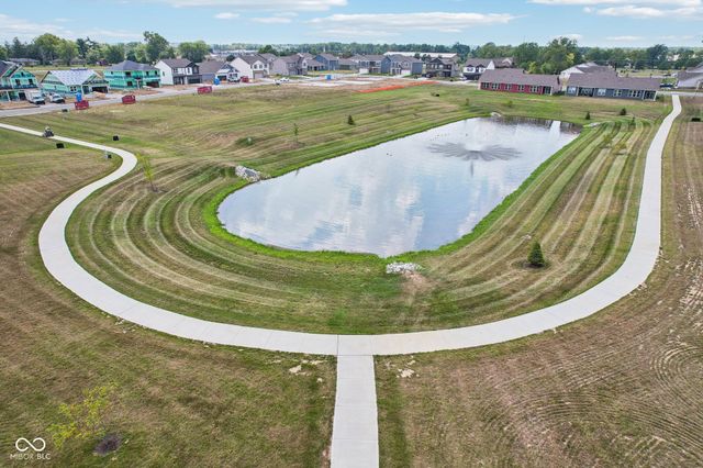 240 Hunters Ridge Drive, Danville, IN 46122