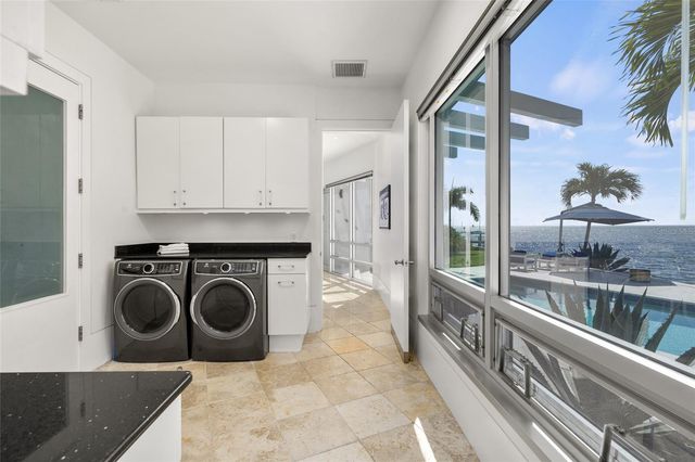 360 26TH AVENUE SE, St Petersburg, FL 33705