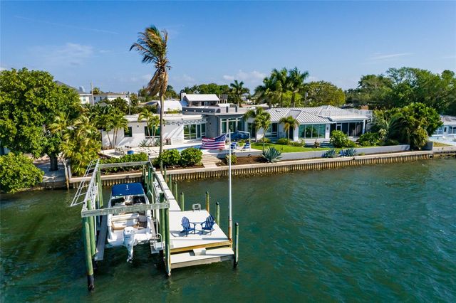 360 26TH AVENUE SE, St Petersburg, FL 33705