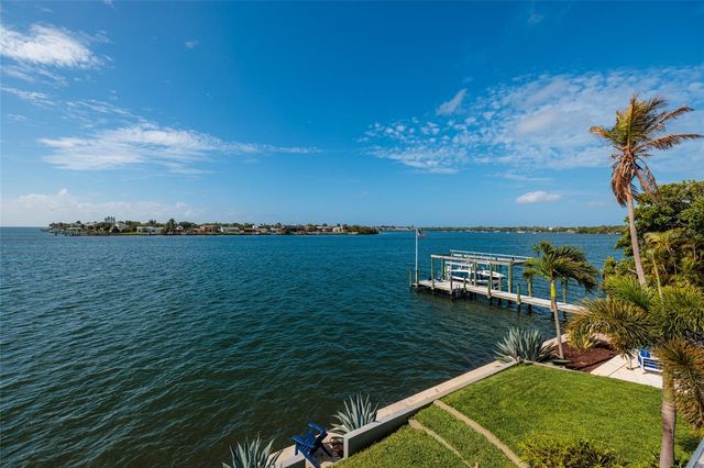 360 26TH AVENUE SE, St Petersburg, FL 33705