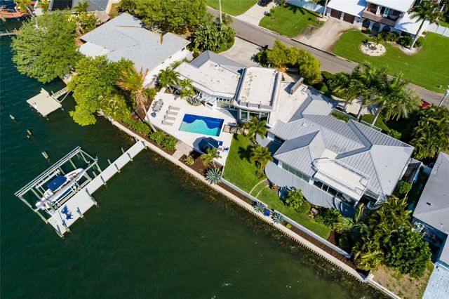 360 26TH AVENUE SE, St Petersburg, FL 33705