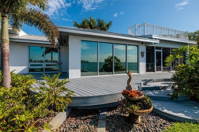 360 26TH AVENUE SE, St Petersburg, FL 33705
