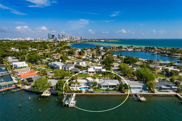 360 26TH AVENUE SE, St Petersburg, FL 33705