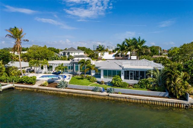 360 26TH AVENUE SE, St Petersburg, FL 33705