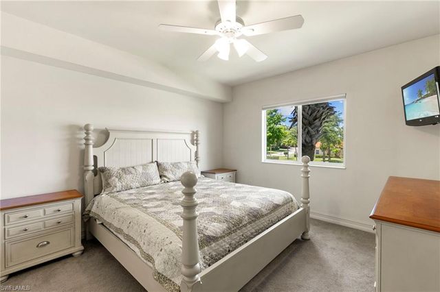 7839 Regal Heron CIR # 205, Naples, FL 34104