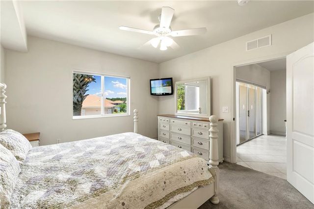 7839 Regal Heron CIR # 205, Naples, FL 34104