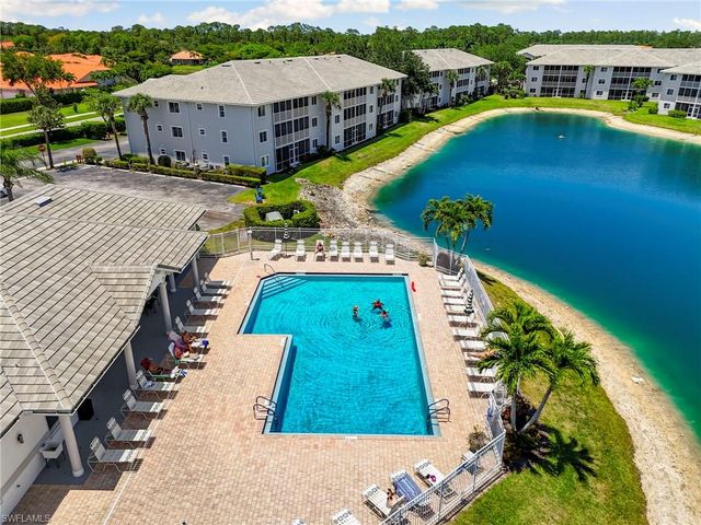 7839 Regal Heron CIR # 205, Naples, FL 34104