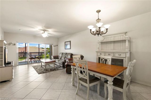 7839 Regal Heron CIR # 205, Naples, FL 34104