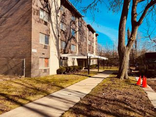 950 E 86th Street 105, Chicago, IL 60619