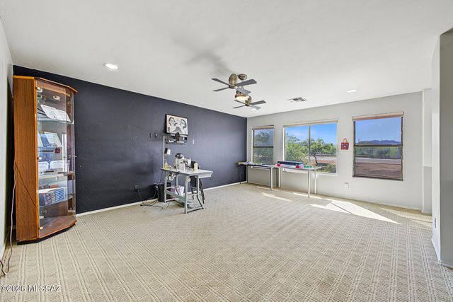 8649 N Ahwatukee Way, Tucson, AZ 85743