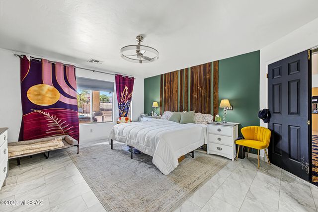 8649 N Ahwatukee Way, Tucson, AZ 85743