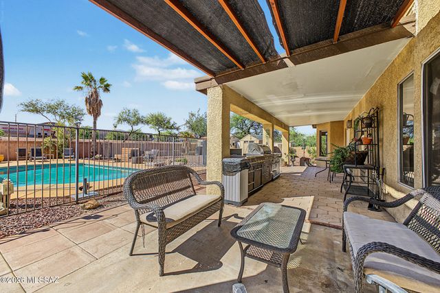 8649 N Ahwatukee Way, Tucson, AZ 85743