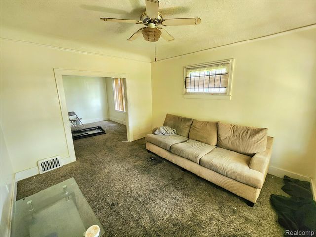 19120 Orleans Street, Highland Park, MI 48203