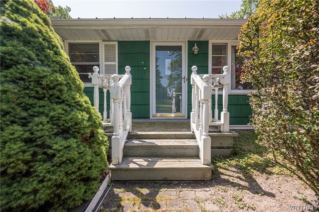 181 Cayuga Creek Road, Cheektowaga, NY 14227