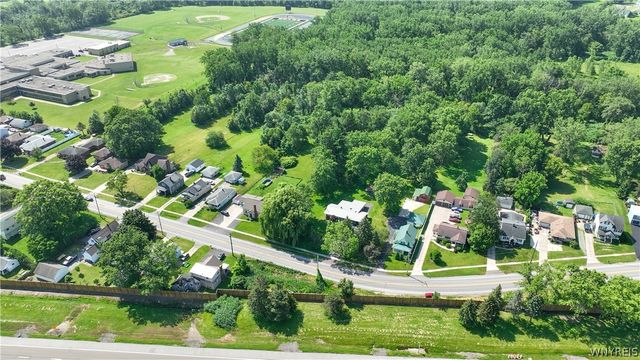 181 Cayuga Creek Road, Cheektowaga, NY 14227