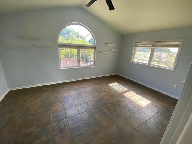 9275 S 51st STREET, Franklin, WI 53132