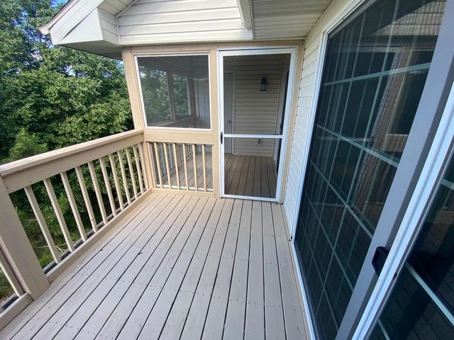 9275 S 51st STREET, Franklin, WI 53132