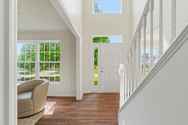 12478 Thoroughbred Drive, Pickerington, OH 43147
