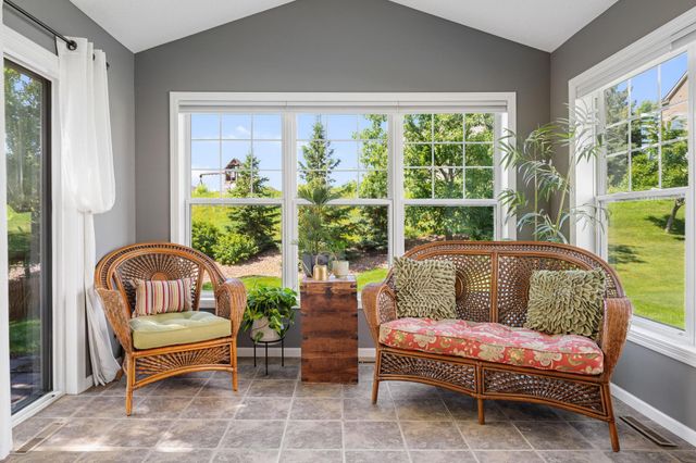 14124 55th Avenue N, Plymouth, MN 55446