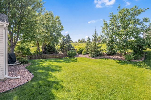 14124 55th Avenue N, Plymouth, MN 55446