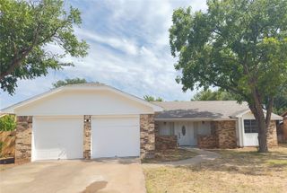 1334 Squires, Abilene, TX 79602