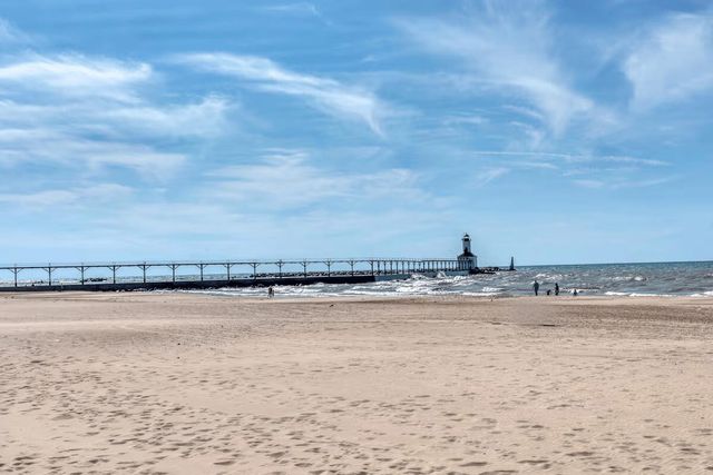 507 Center Street, Michigan City, IN 46360