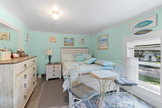 413 W Broad Street, Linden, MI 48451