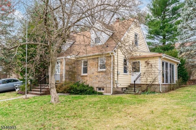 90 Ardmore Ave, Clifton City, NJ 07014