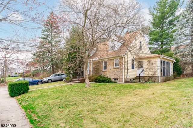 90 Ardmore Ave, Clifton City, NJ 07014