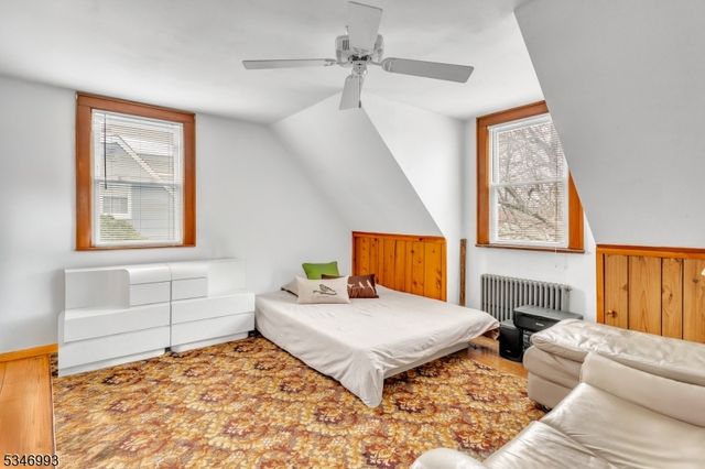 90 Ardmore Ave, Clifton City, NJ 07014