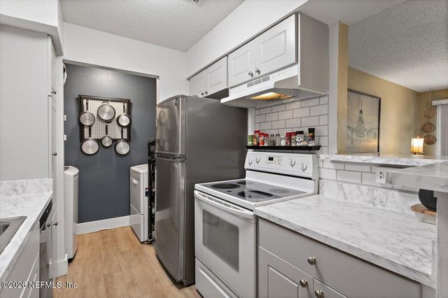 10200 BELLE RIVE Boulevard 66, Jacksonville, FL 32256