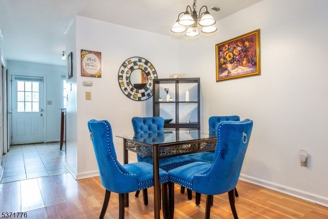 240 W Kinney St, Newark City, NJ 07103