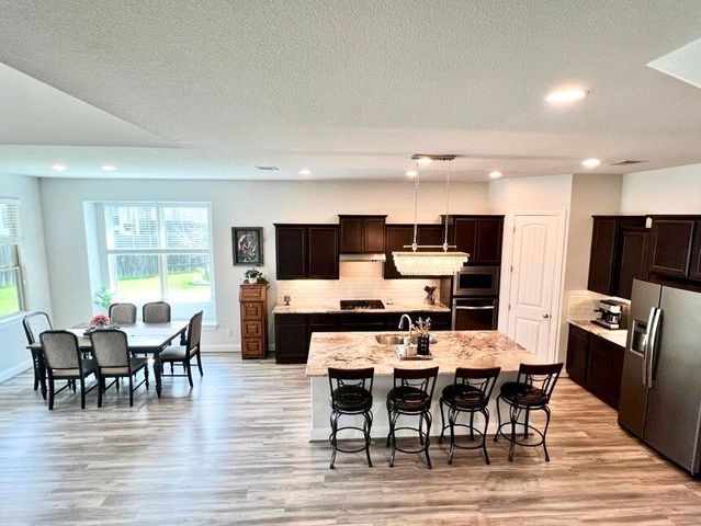 140 Coral Berry DR, Buda, TX 78610