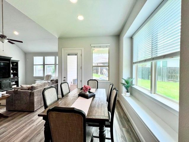 140 Coral Berry DR, Buda, TX 78610