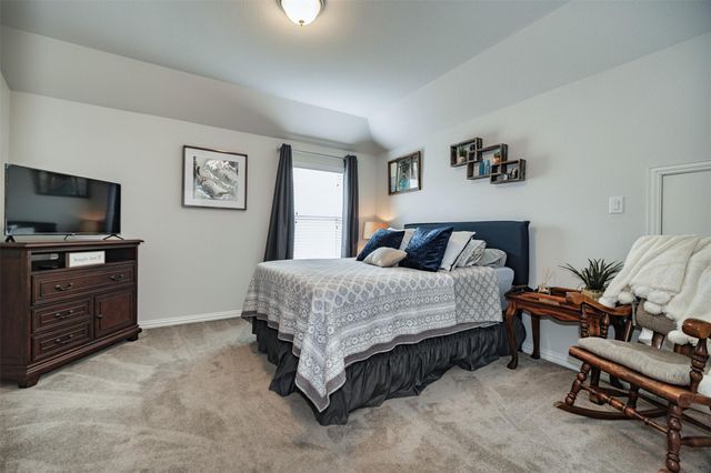 140 Coral Berry DR, Buda, TX 78610