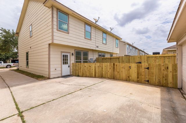16819 Libson Falls Drive, Houston, TX 77095