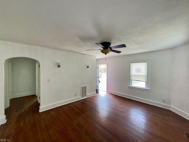 5940 Chesapeake BLVD, Norfolk, VA 23513