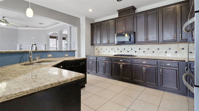 2628 Tradewinds Drive, Little Elm, TX 75068