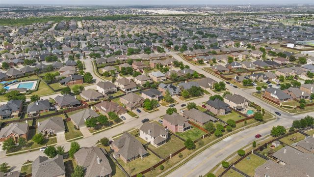 2628 Tradewinds Drive, Little Elm, TX 75068