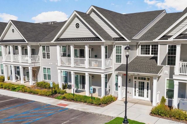 3570 Bennington Drive 1011, Fishkill, NY 12524