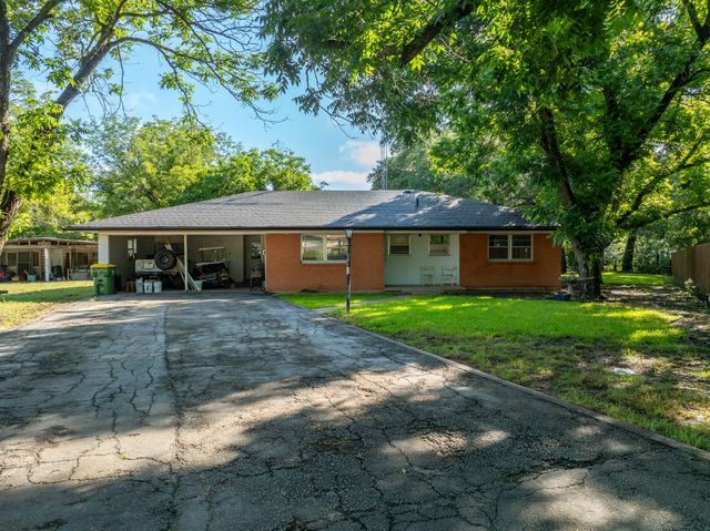 1101 Avenue A, Valley Mills, TX 76689