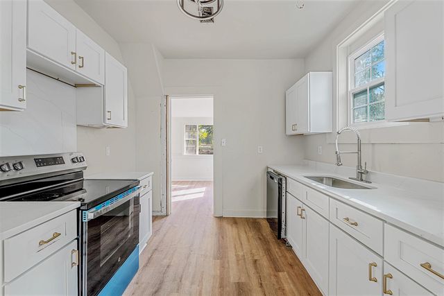 4323 W 11Th St, Little Rock, AR 72204