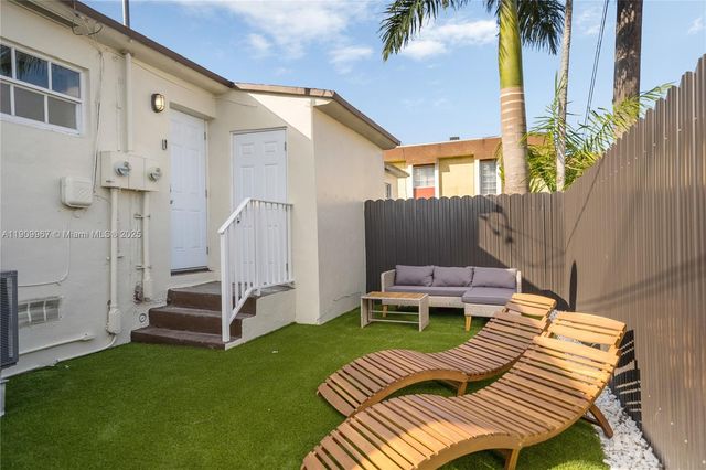 4421 NW 9th St, Miami, FL 33126