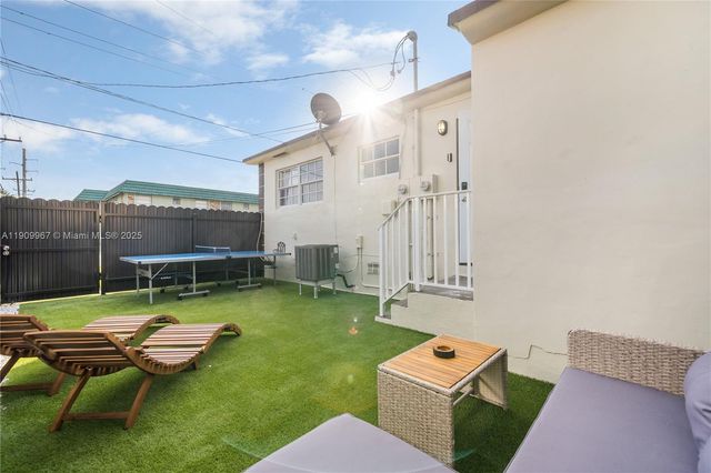 4421 NW 9th St, Miami, FL 33126