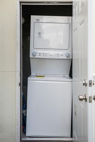 4421 NW 9th St, Miami, FL 33126