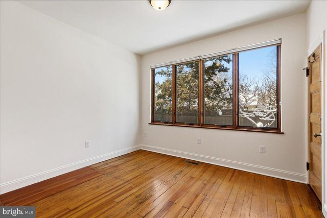 32 BANK ST, Princeton, NJ 08540