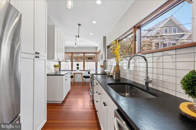 32 BANK ST, Princeton, NJ 08540