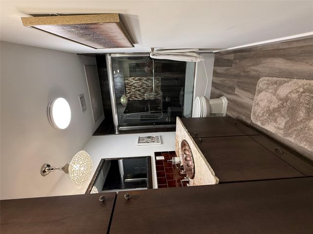 1506 W 13th ST 1, Austin, TX 78703